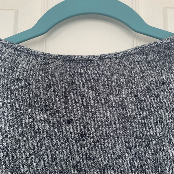 Old Navy XL Sweater - Picture 5 of 5